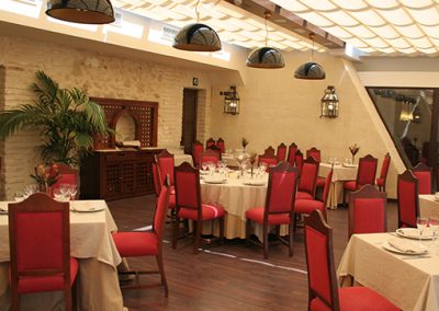 foto galeria mesas del restaurante del hotel convento la magdalena